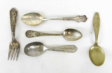 Bear Spoon Lot: Lot of teddy bear spoons, C. 1904-1912. Some signed. Case included.