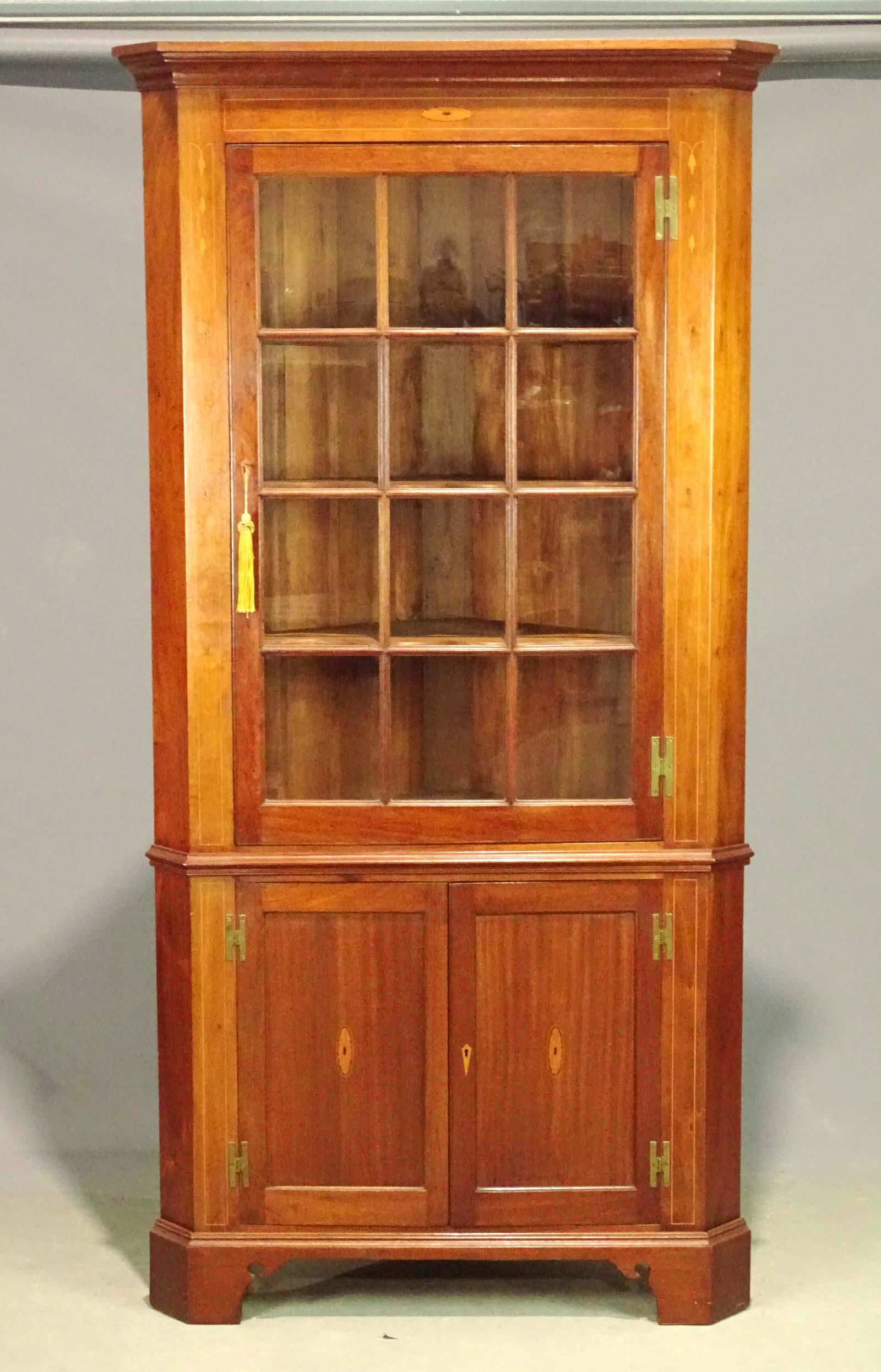 Corner Cupboard (1 of 3)