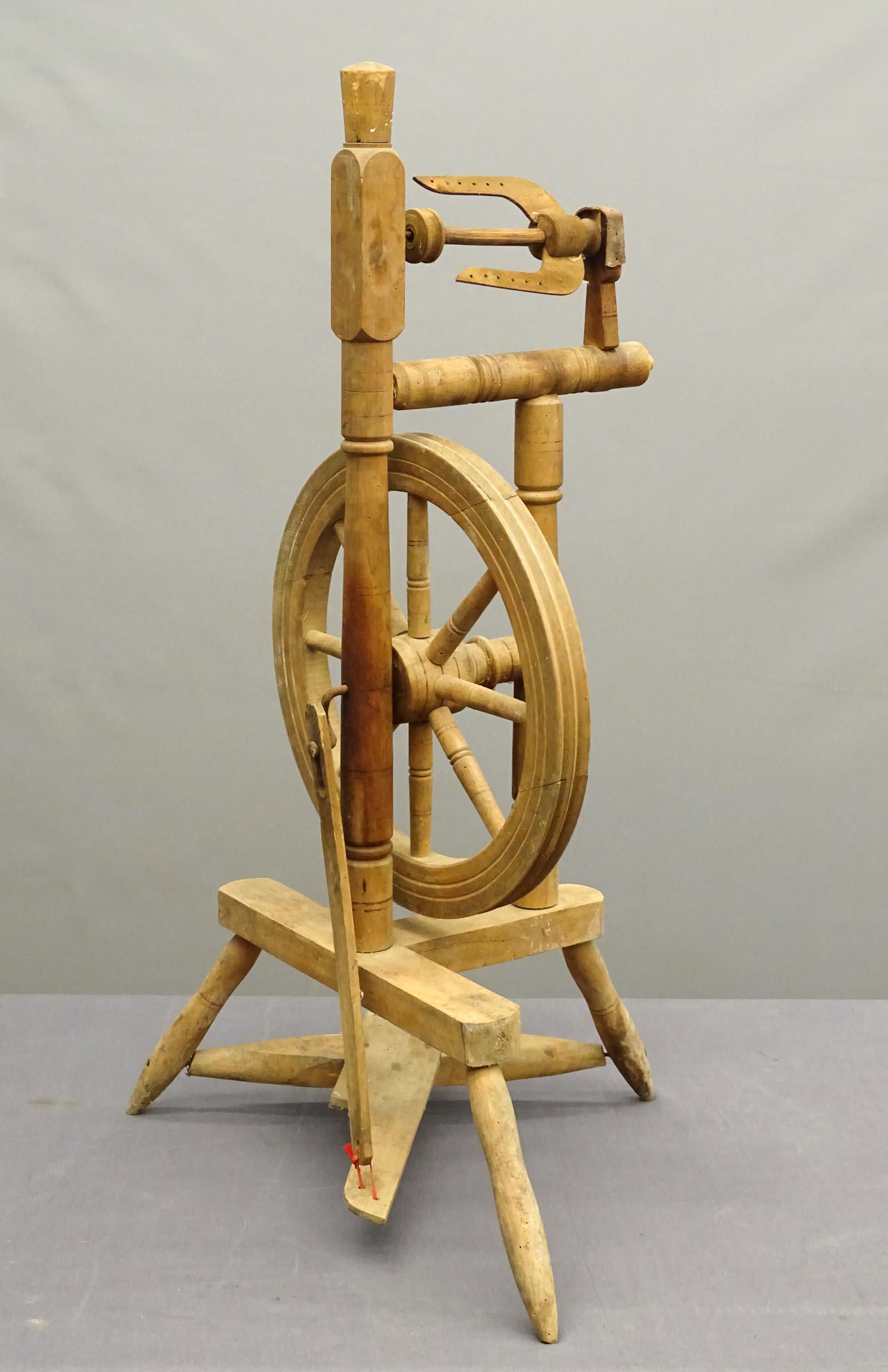 19th c. Spinning Wheel (1 of 2)