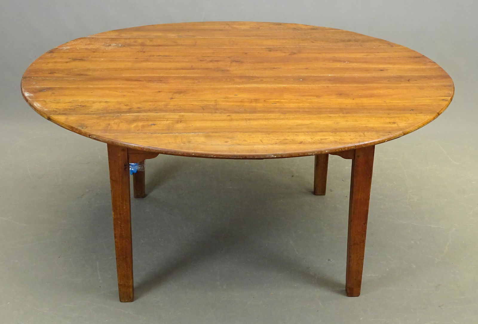 French Round Dining Table (1 of 2)