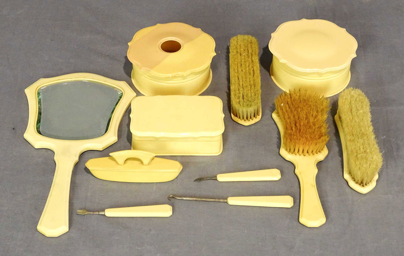 Celluloid Dresser Set (1 of 2)