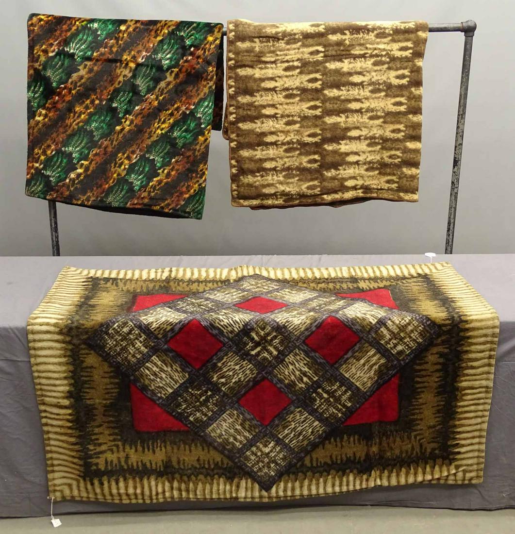Lot of Lap Robes (1 of 4)