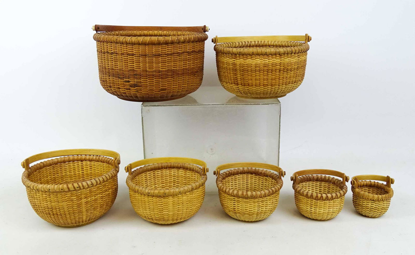 Nantucket Baskets (1 of 3)