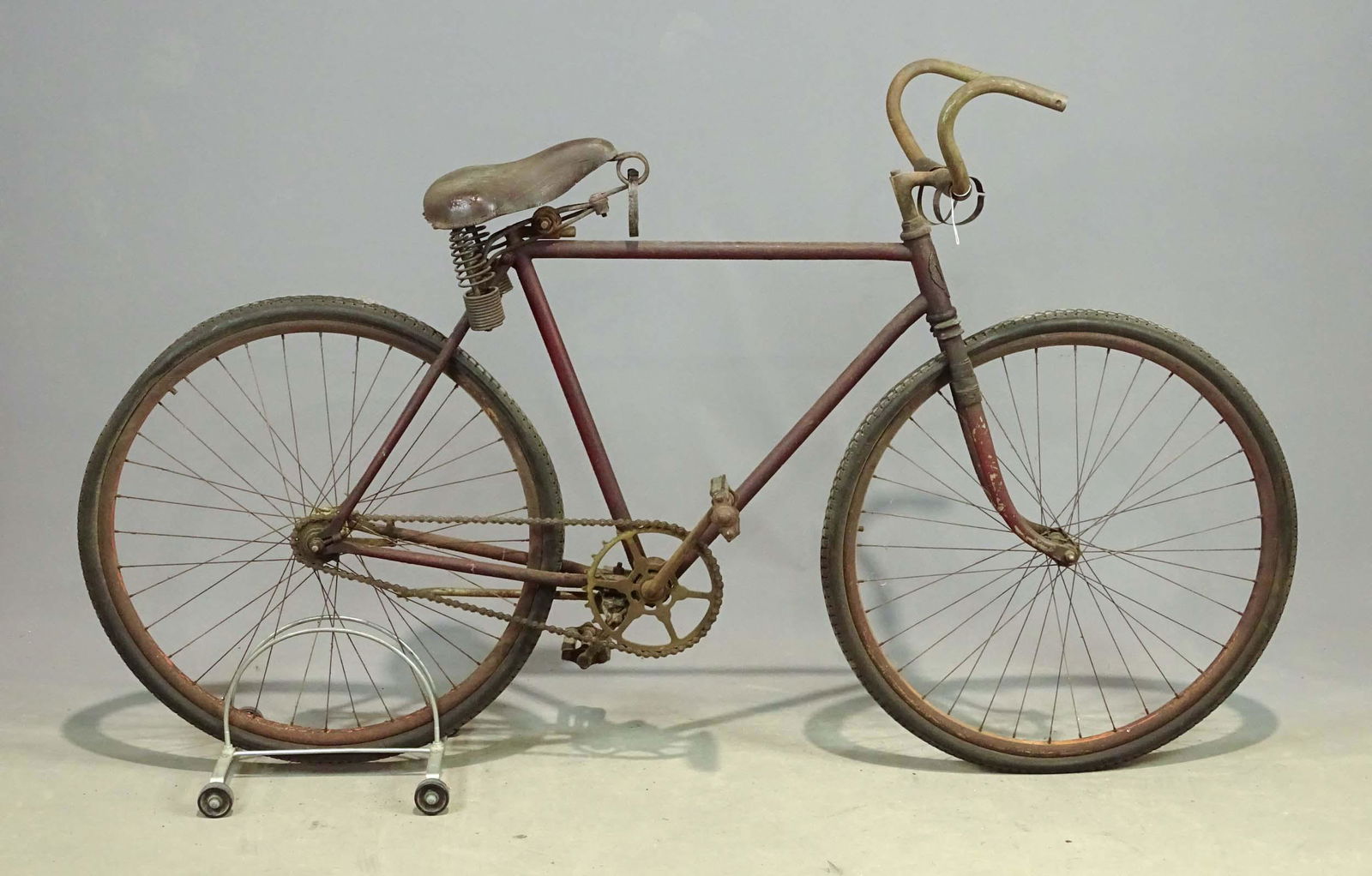 Pierce Arrow Pneumatic Safety Bicycle (1 of 9)