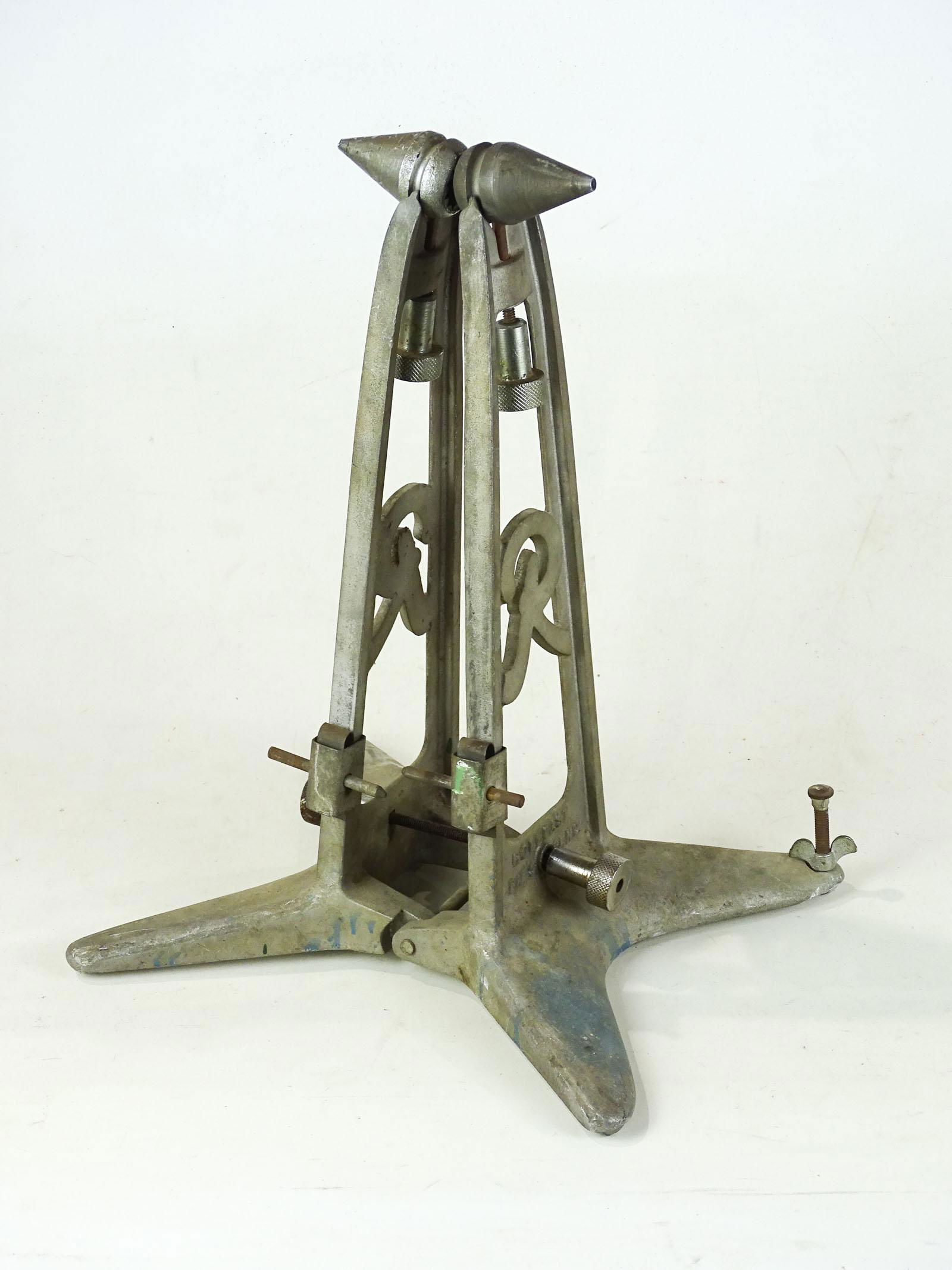 Rollfast Truing Stand: Vintage Rollfast truing stand. 17 1/2" Ht.. Good condition.