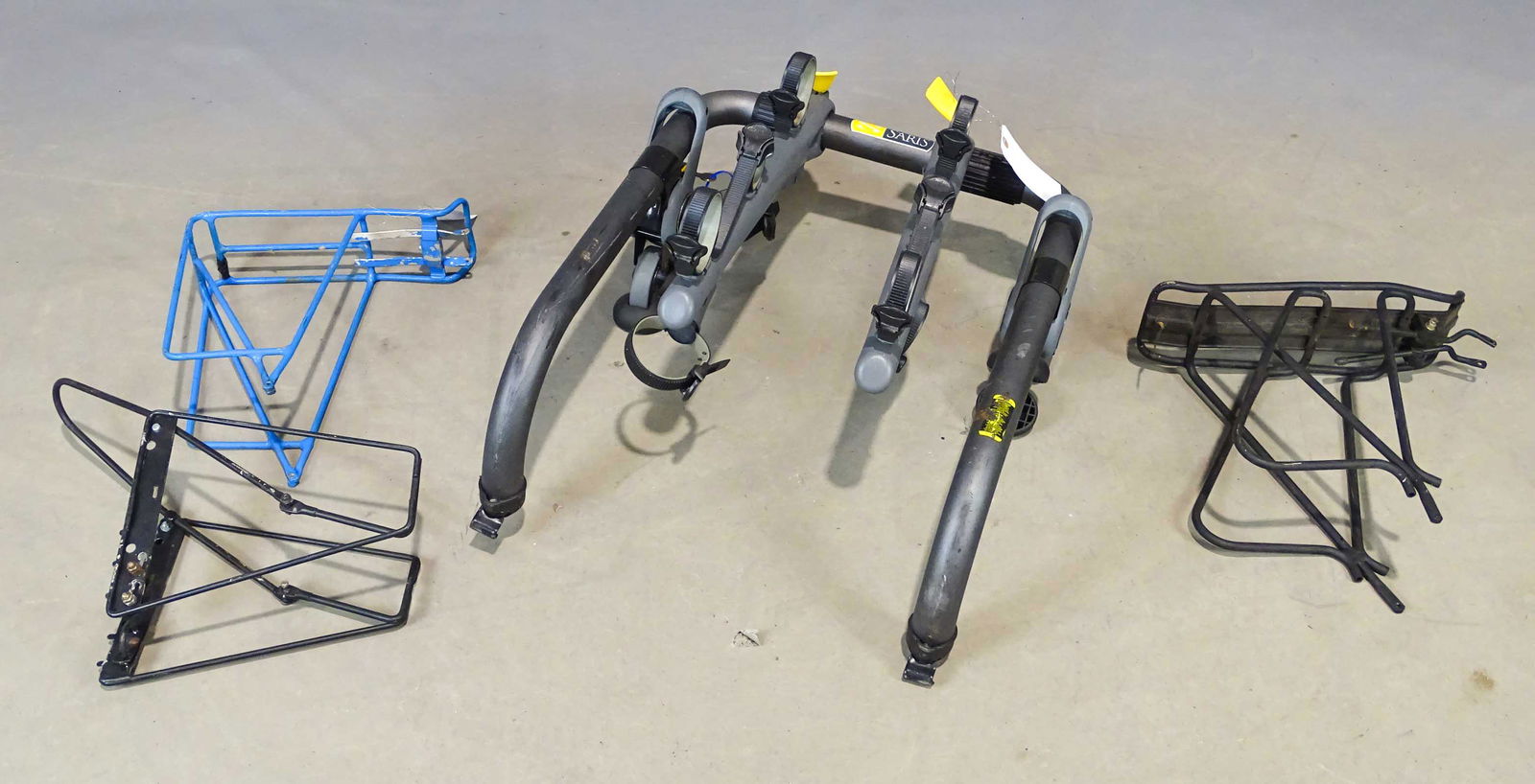 Bicycle Carrier Lot (1 of 6)