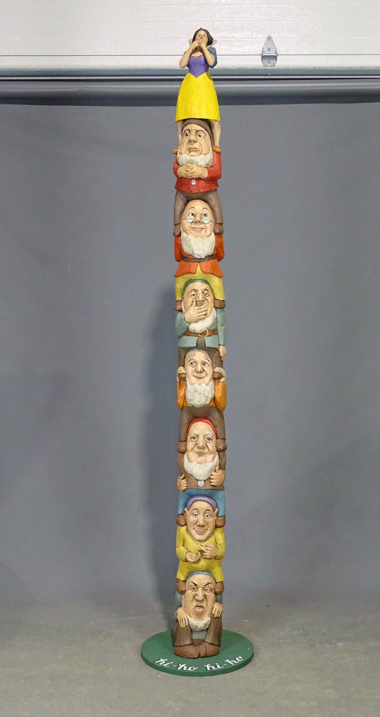 Gil Russell Totem Pole (1 of 8)
