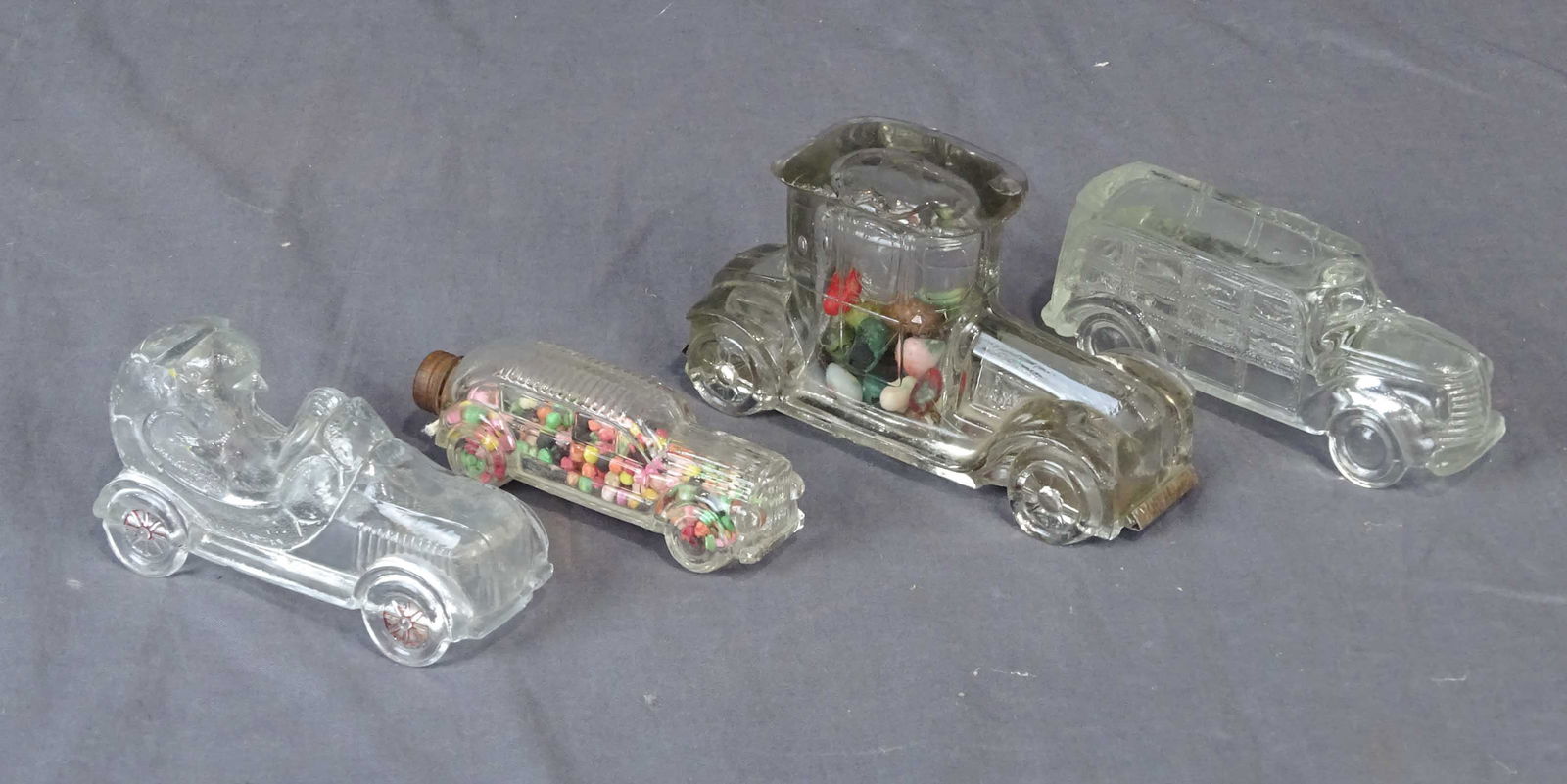 Automobile Candy Containers (1 of 5)