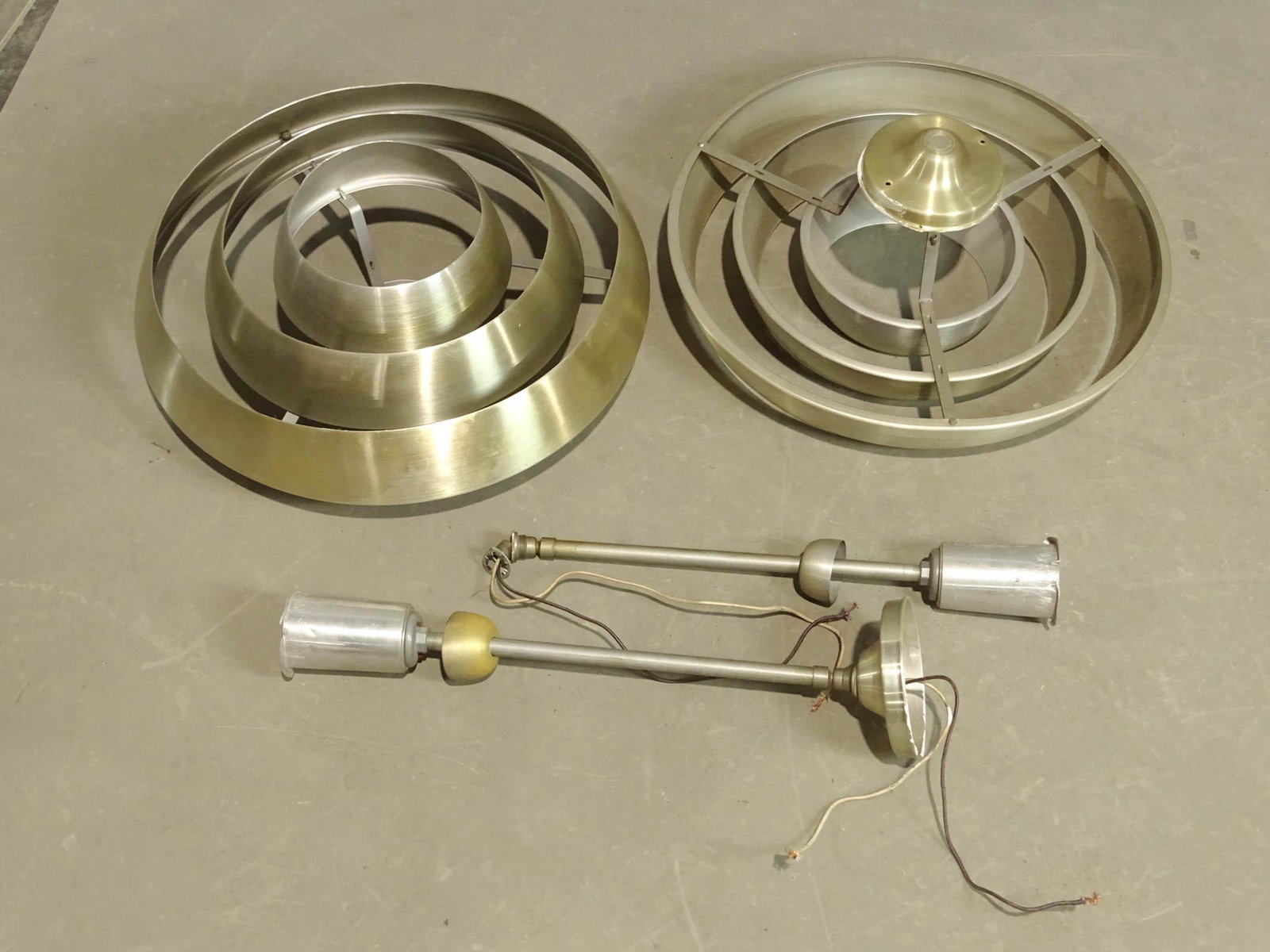 Pair Light Fixtures (1 of 3)