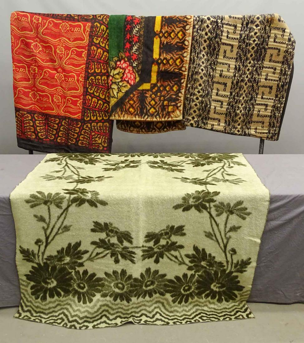 Lot of Lap Robes (1 of 6)