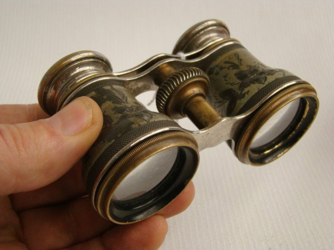 French Opera Glasses: French opera glasses signed "Lamier Fab Paris".