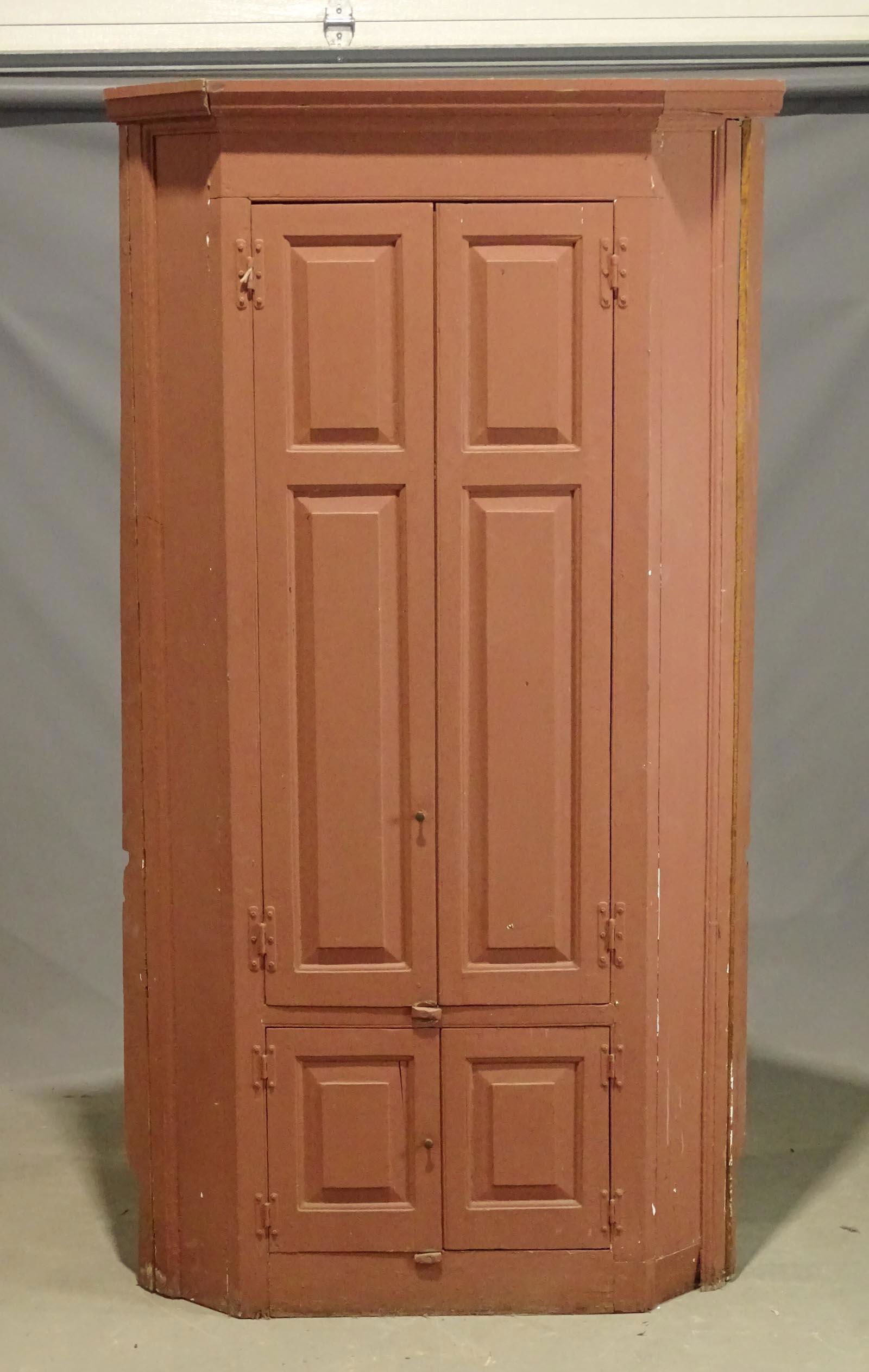 Corner Cupboard (1 of 3)