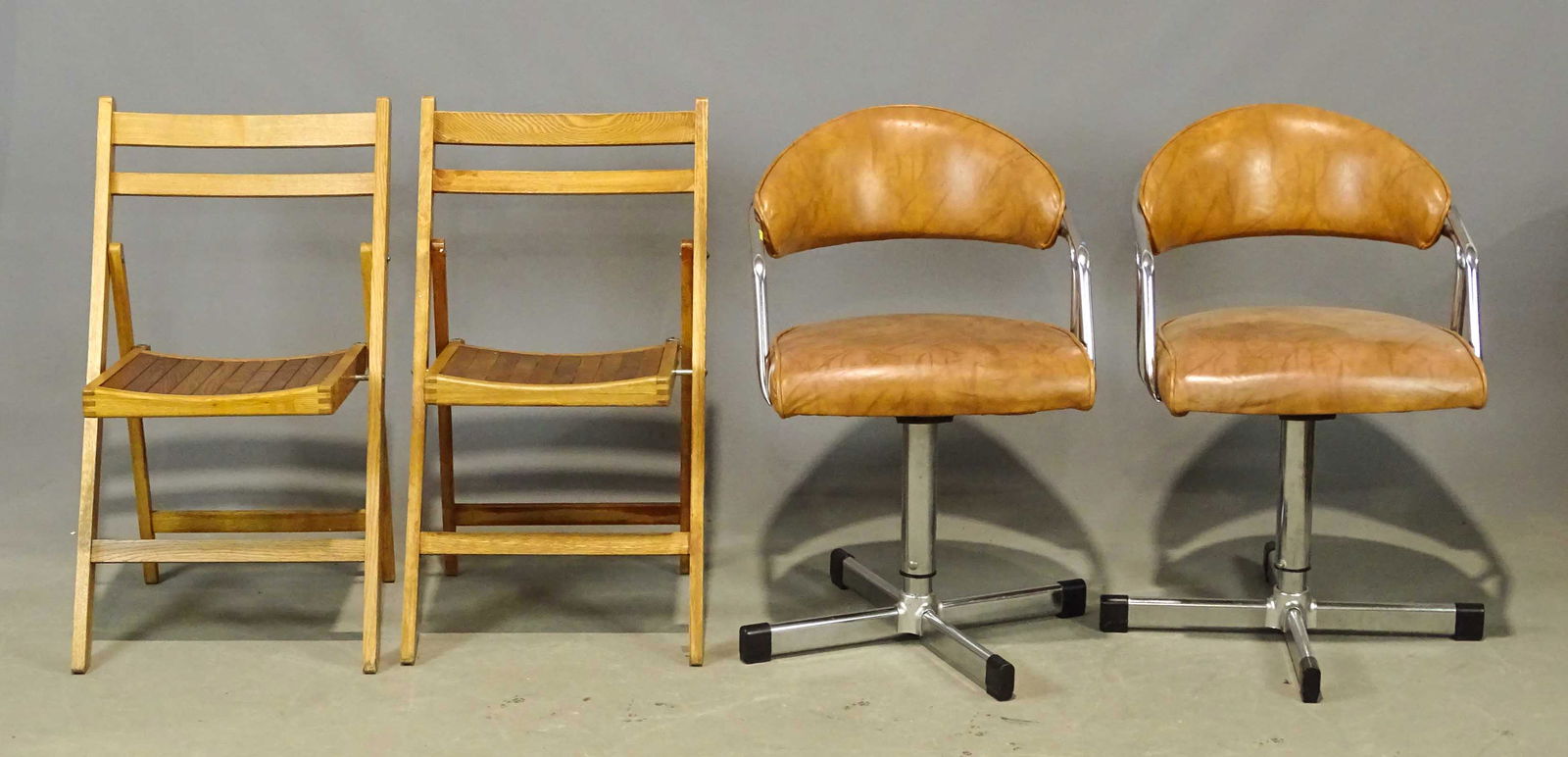 Lot (4) Chairs (1 of 11)