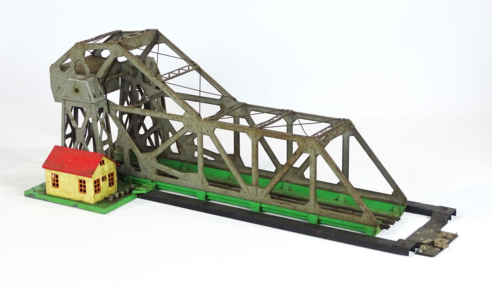 Lionel Toy Train Draw Bridge (1 of 3)