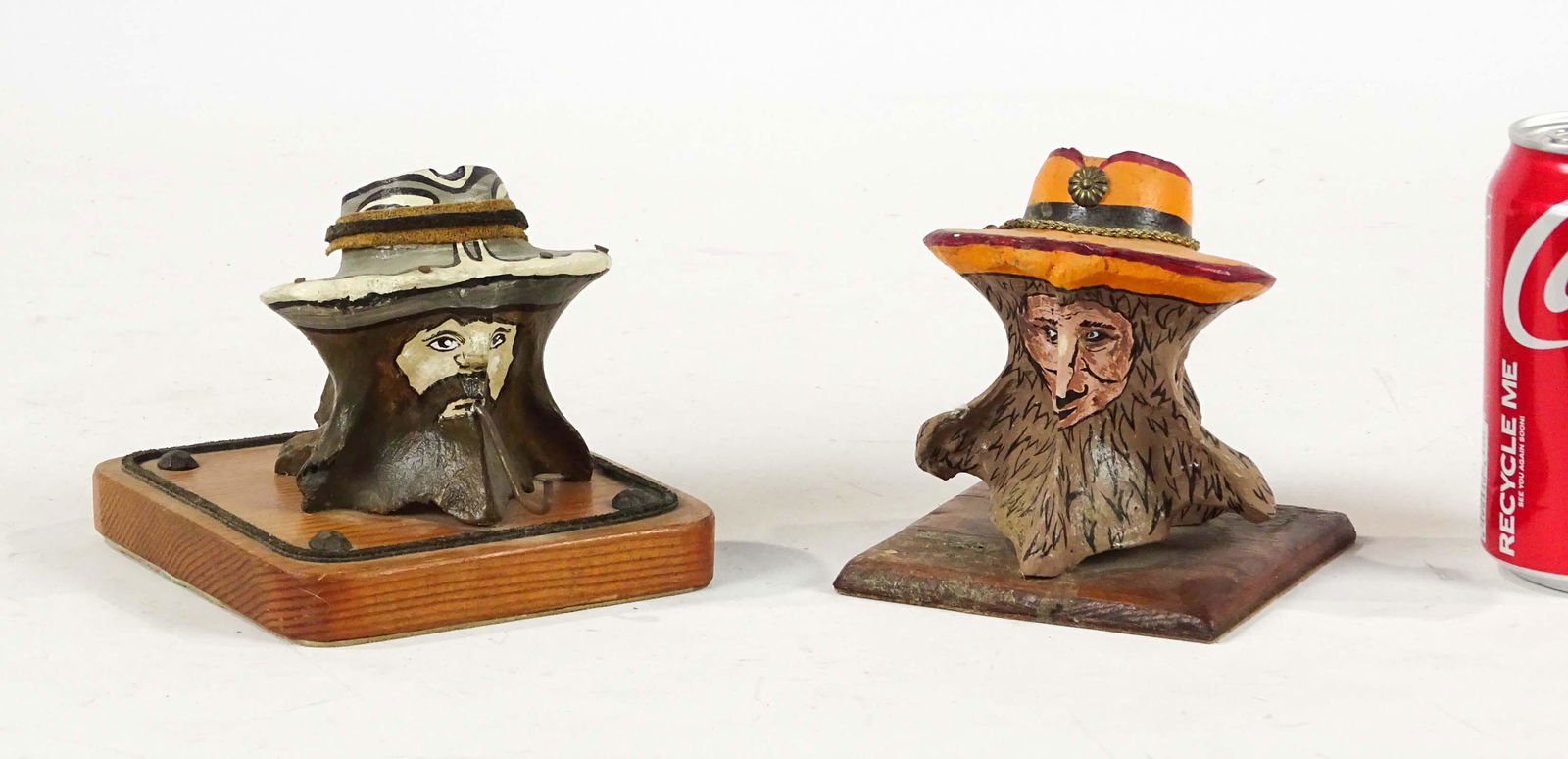 Folk Art Painting Animal Vertebrae (1 of 6)