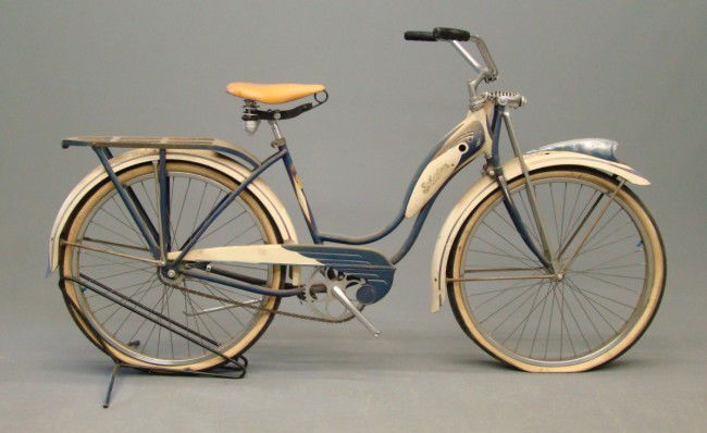 c. 1940's Schwinn Hollywood Female Balloon Bicycle: c. 1940's Schwinn Hollywood female balloon tire bicycle, SN# J82847. Original paint in good condition (carrier rough), as is the chrome plating, very good saddle, orig. Schwinn grips, fender lamp top