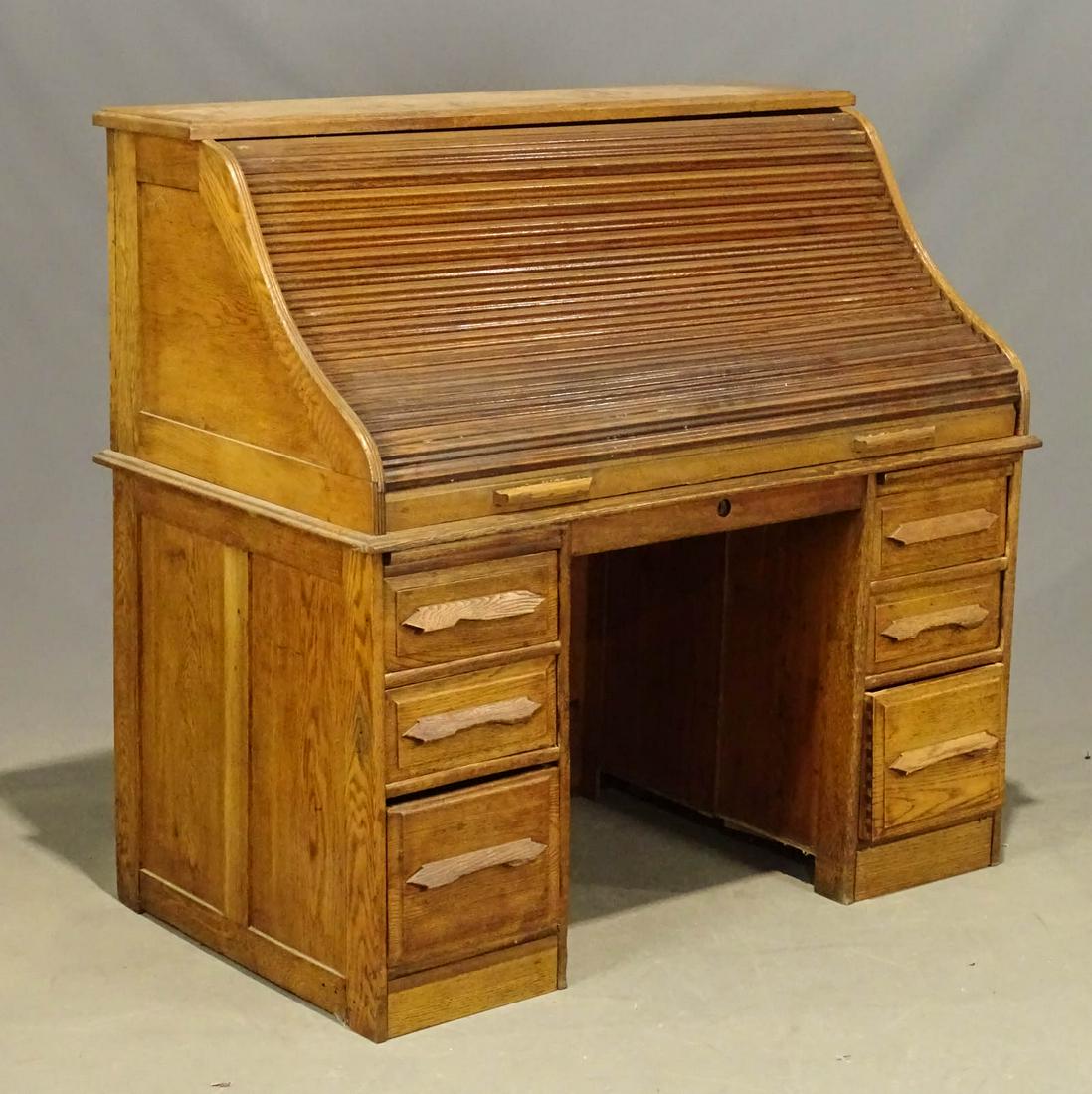 Rolltop Desk (1 of 6)