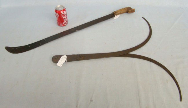 Tool Lot: Lot including machete and calipers.