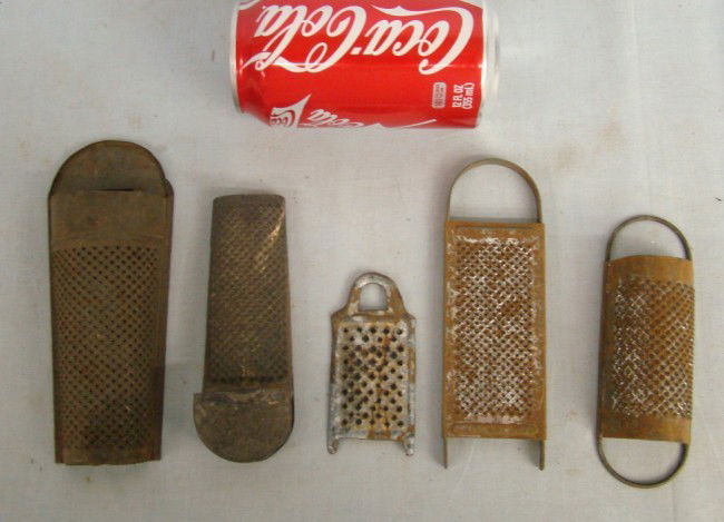 Nutmeg Graters: Lot five early nutmeg graters.