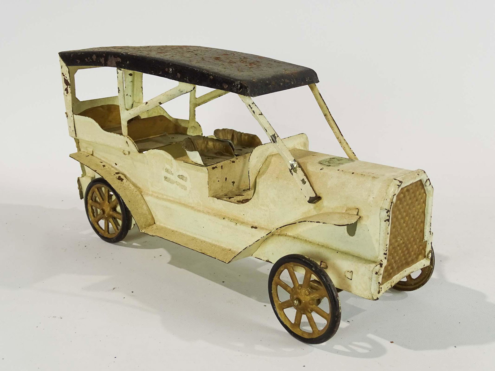 Hill Climber Toy Truck (1 of 4)