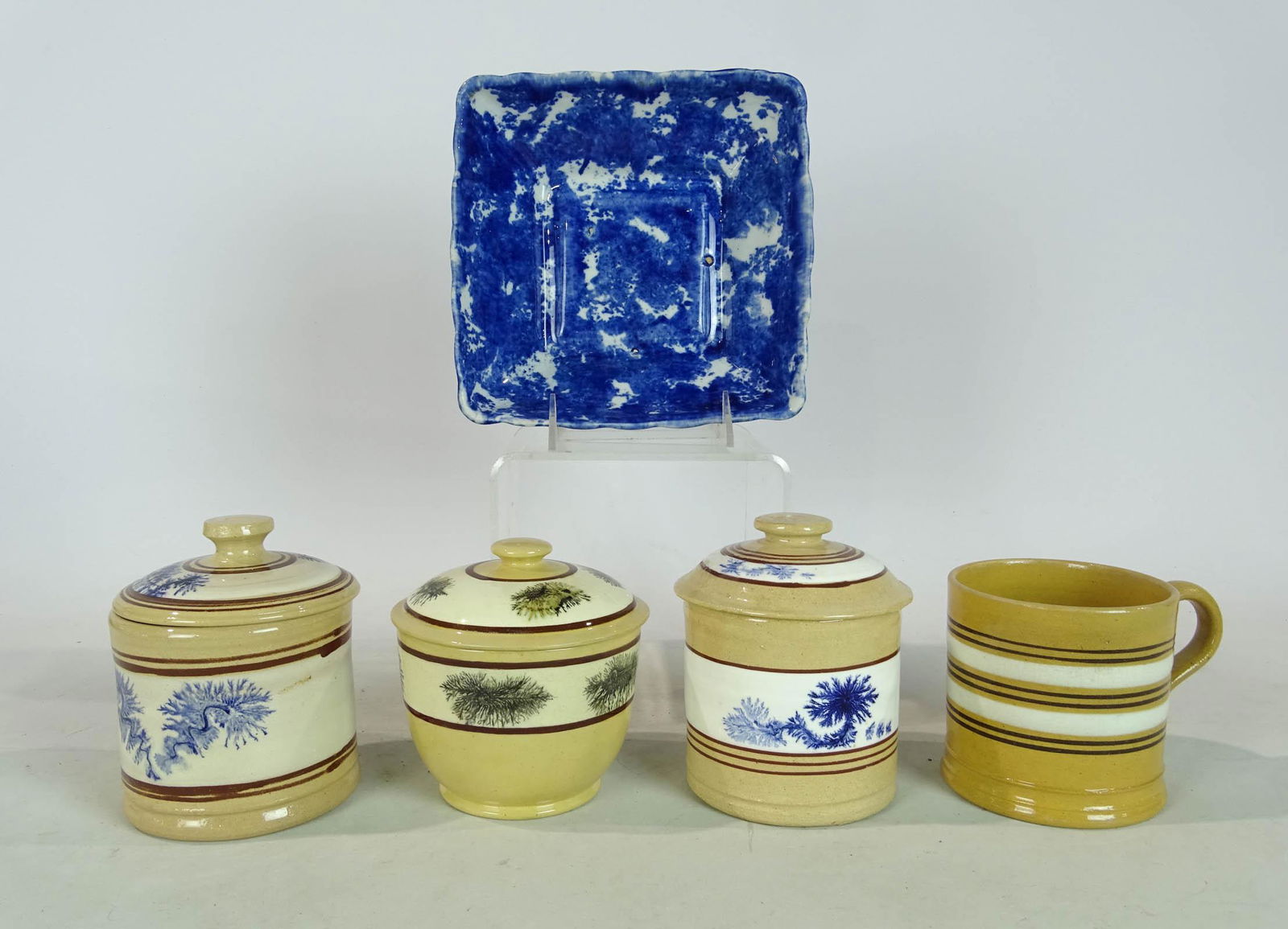 Yelloware Lot (1 of 6)