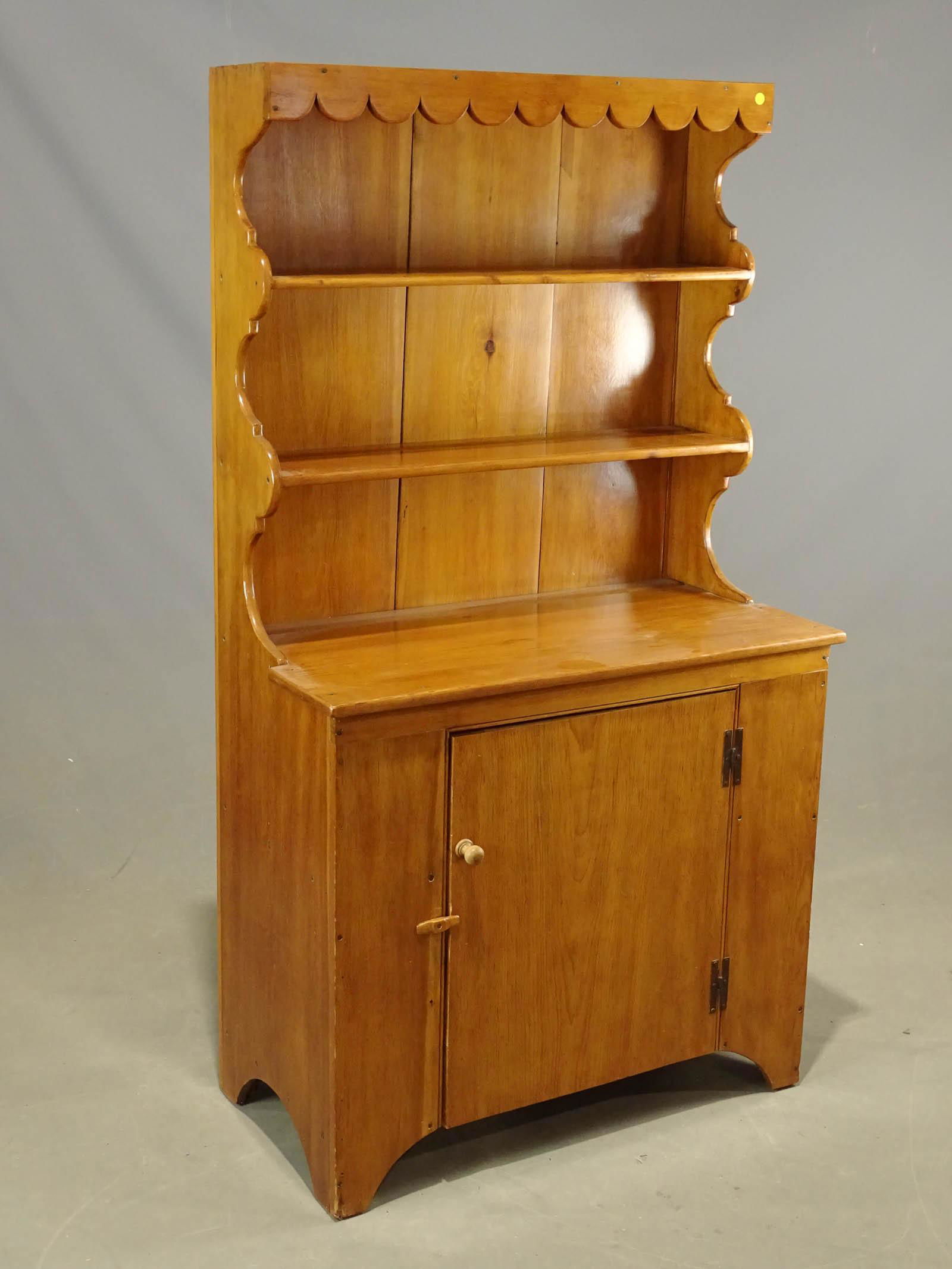 Pine Cupboard (1 of 4)