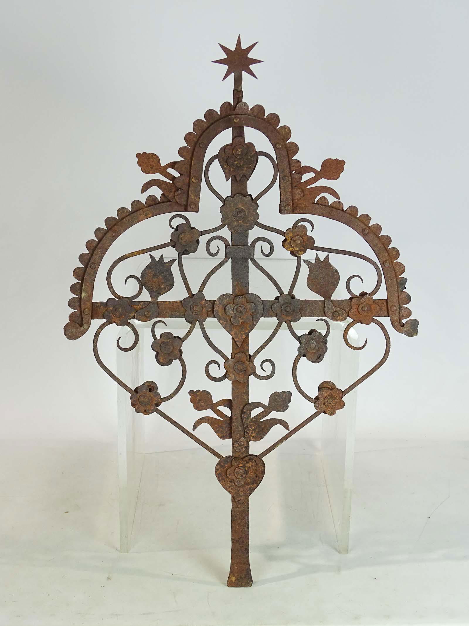 Iron Marker (1 of 3)