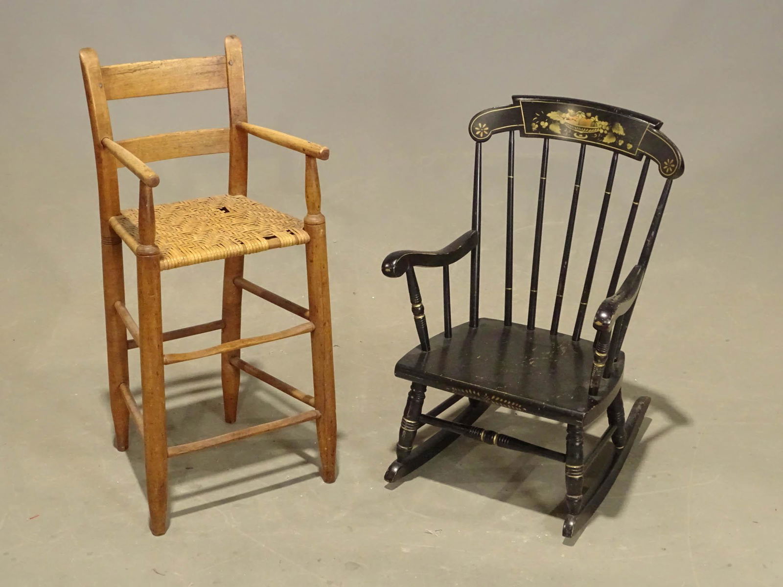 Child's Furniture Lot (1 of 6)