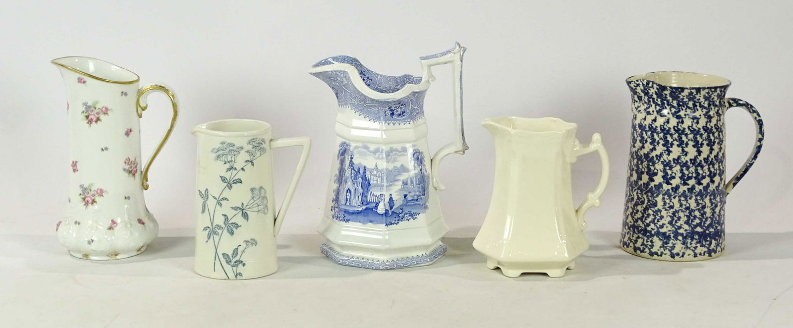 Lot of (5) Pitchers (1 of 11)