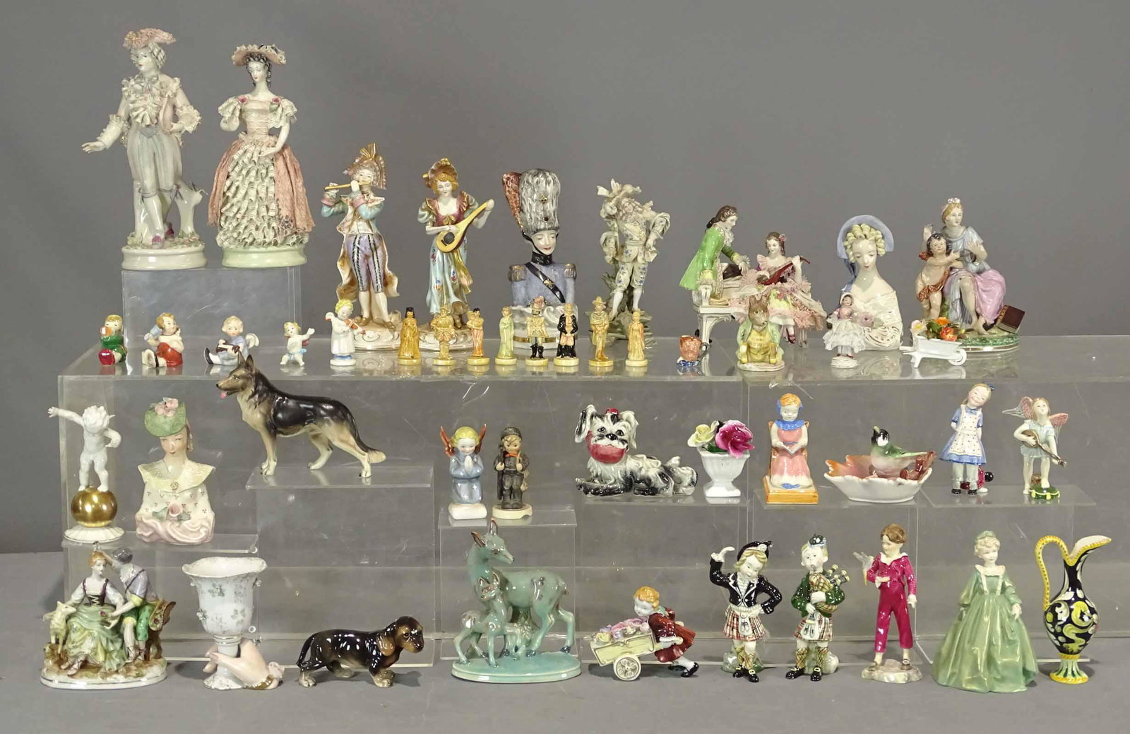 Figurine Lot (1 of 20)