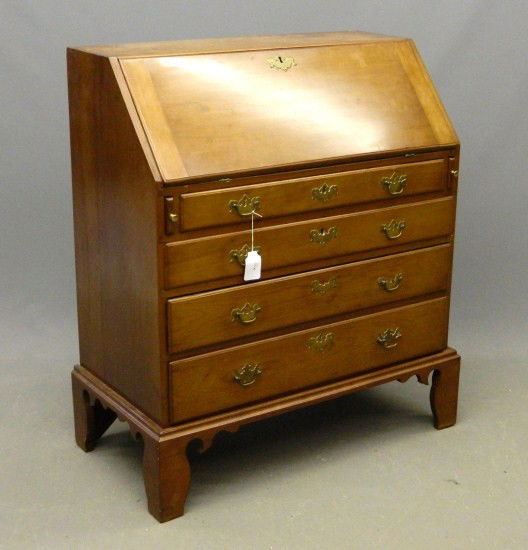 18th c. Slant Lid Desk: 18th c. New England cherry 4 drawer bracket base Chippendale slant lid desk. 35" W 18" D 41 1/2" Ht.