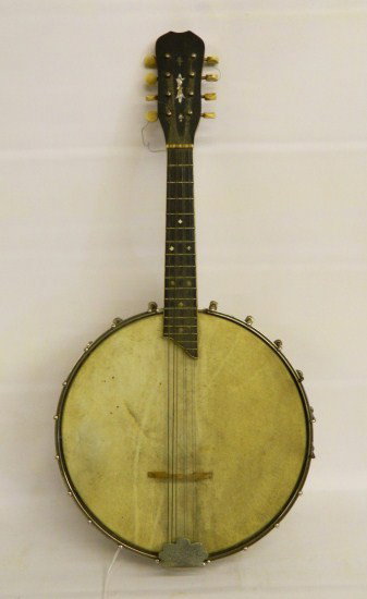 Vintage Banjolin: Vintage banjolin.