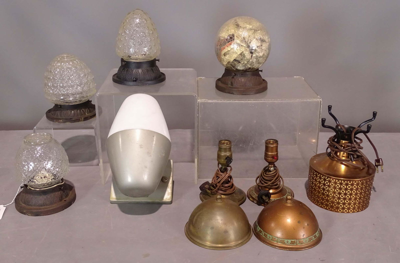 Lighting Lot (1 of 6)