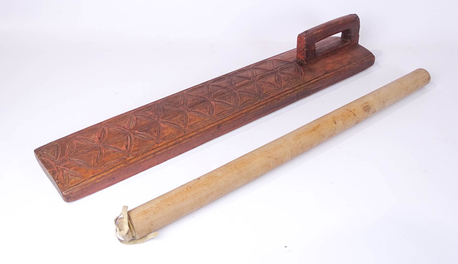 19th c. Mangle Board (1 of 5)