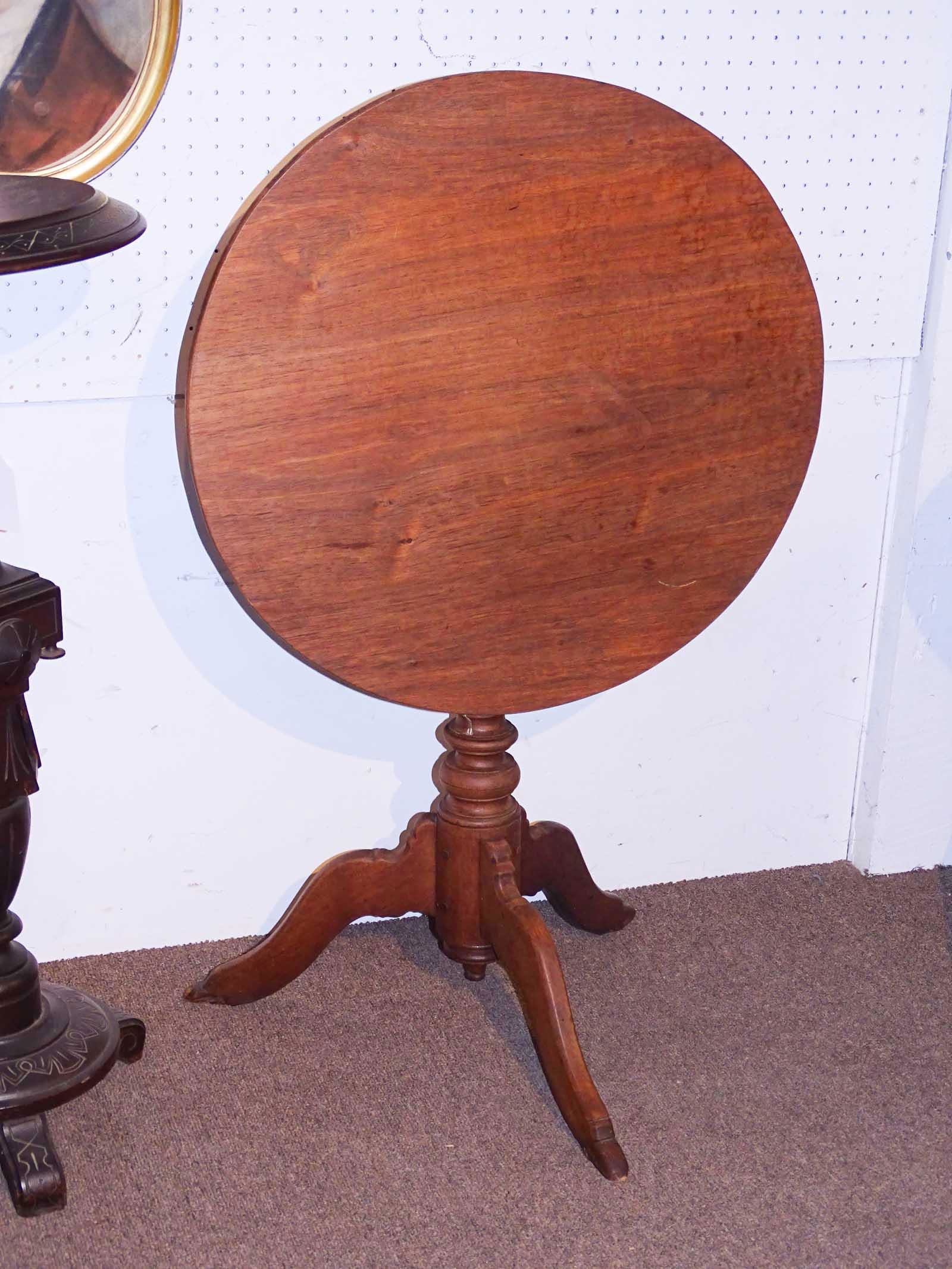 18th c. Hudson Valley Tea Table (1 of 3)