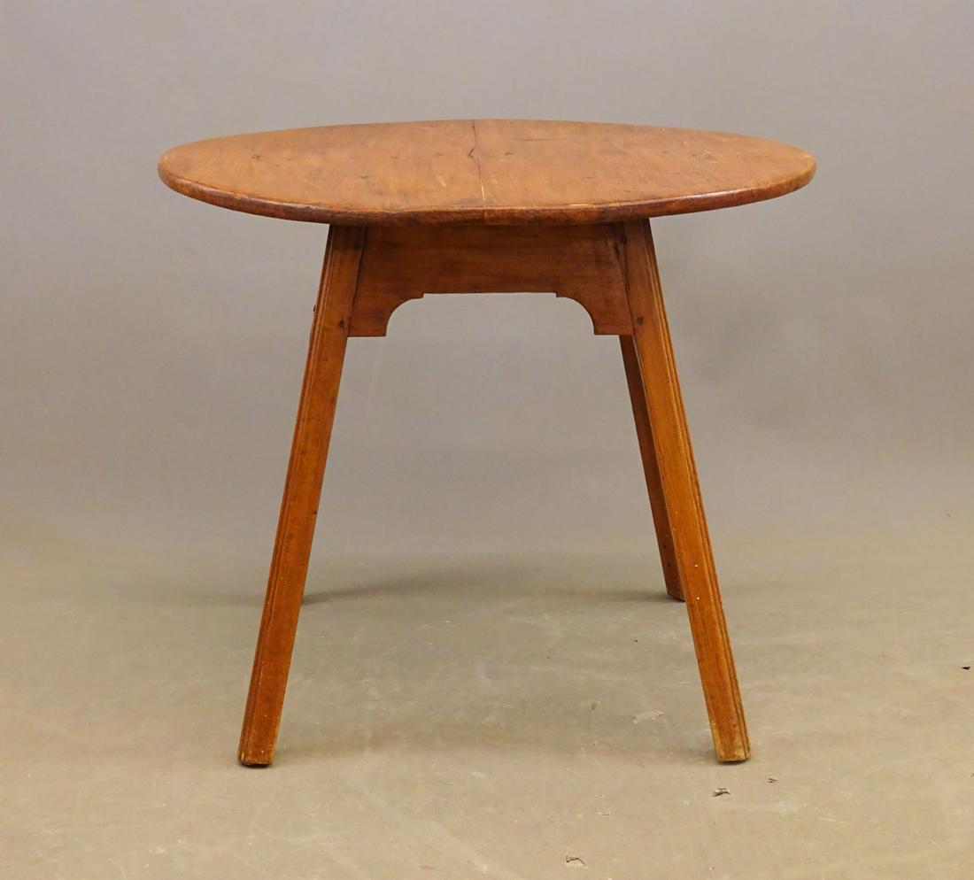 18th c. Tea Table (1 of 5)