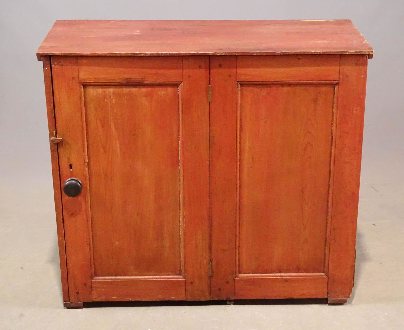 19th c. Shaker Cupboard (1 of 8)