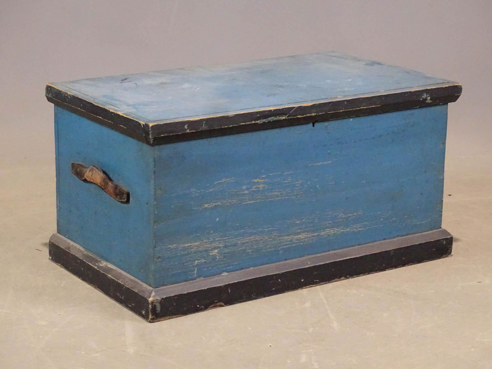 19th c. Painted Blanket Box (1 of 5)