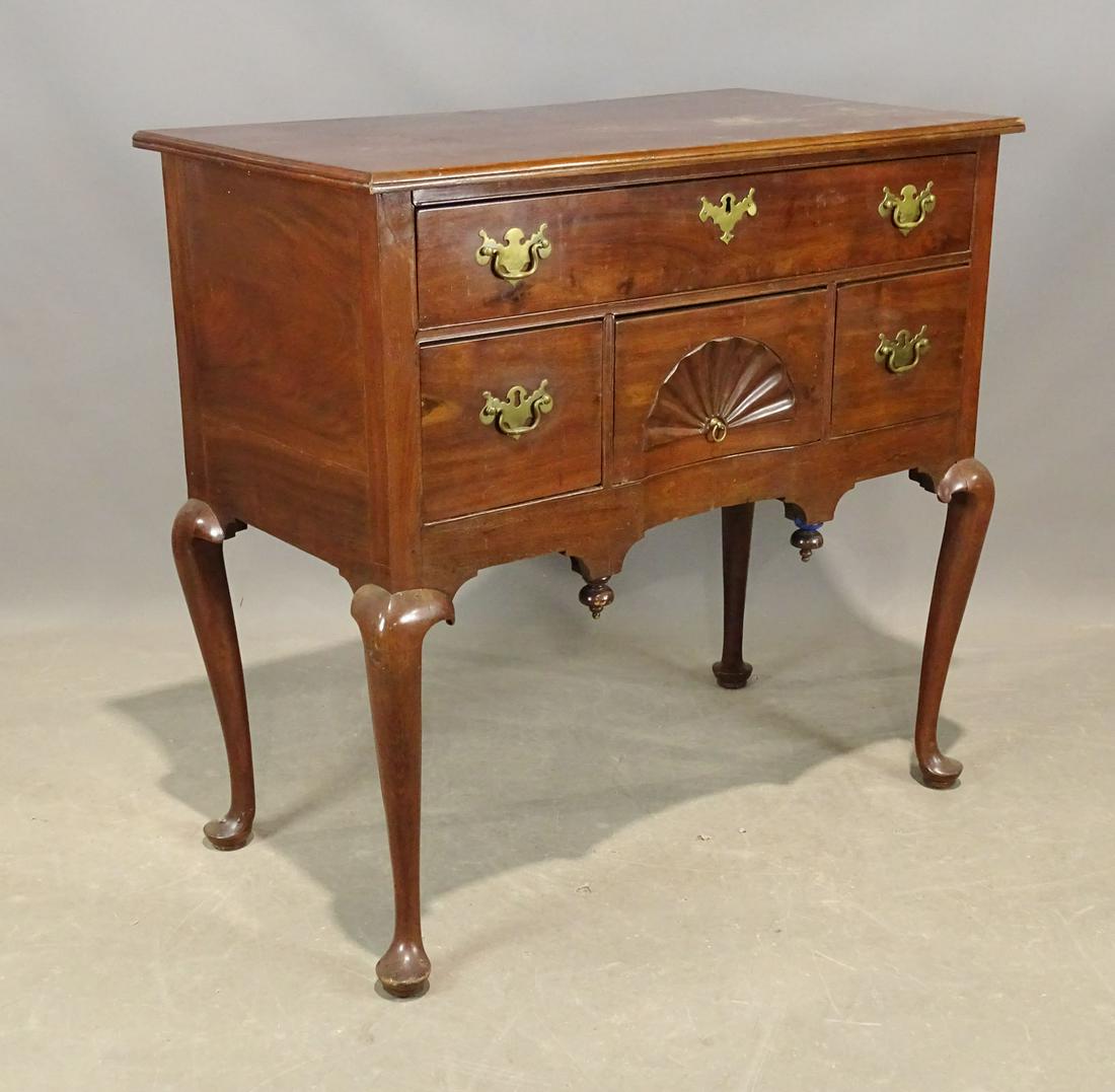 18th c. Highboy Base (1 of 7)