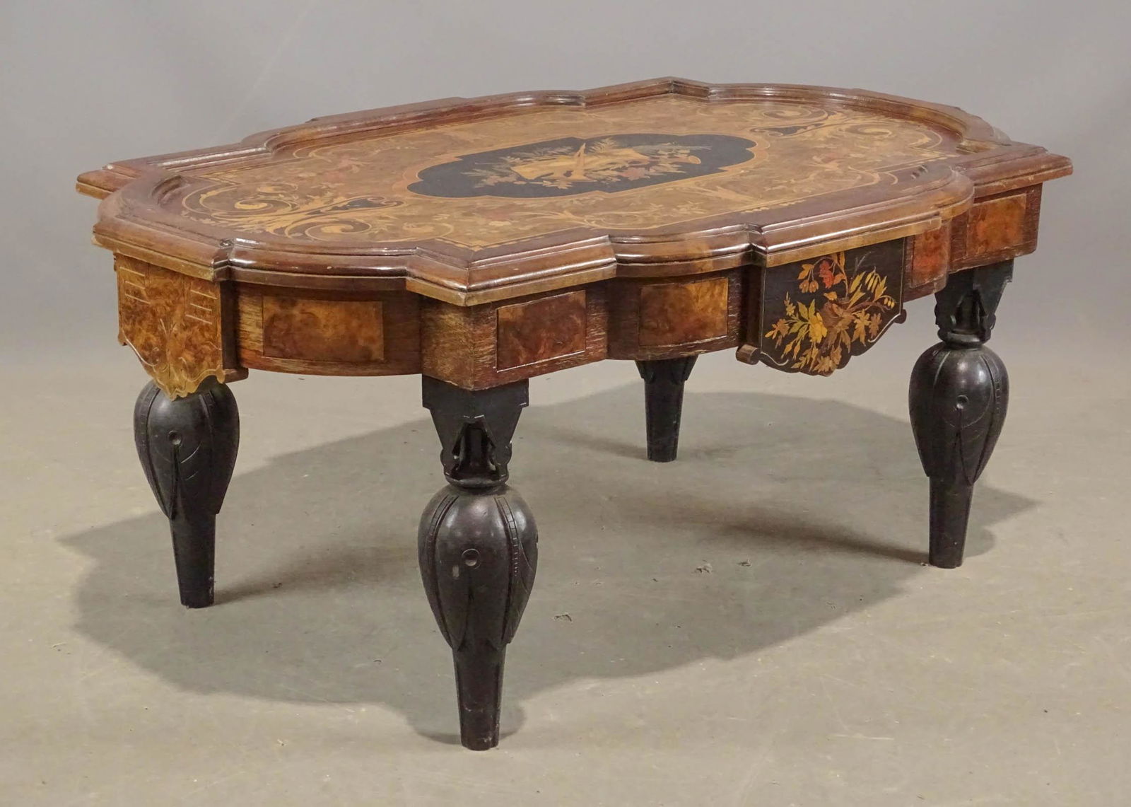 Victorian Coffee Table (1 of 8)