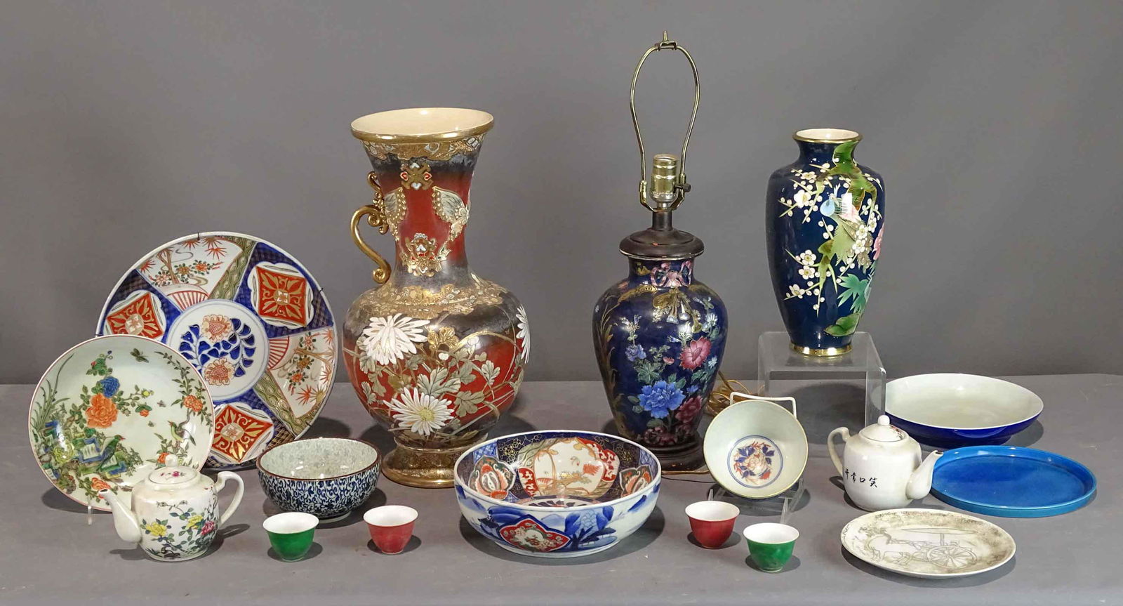 Asian Porcelains (1 of 17)