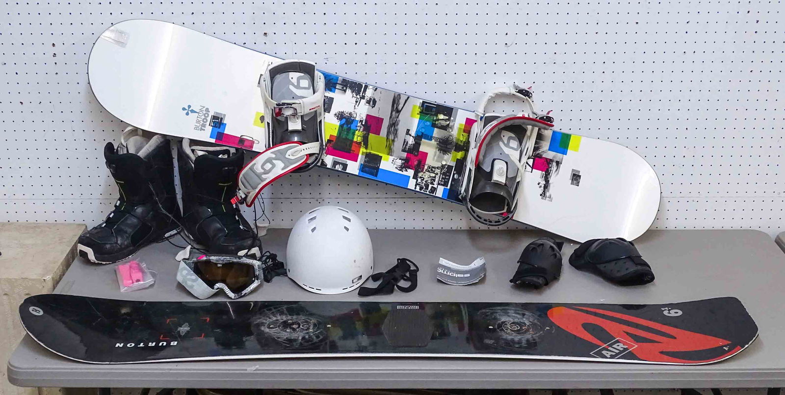 Burton Snowboard Lot (1 of 12)