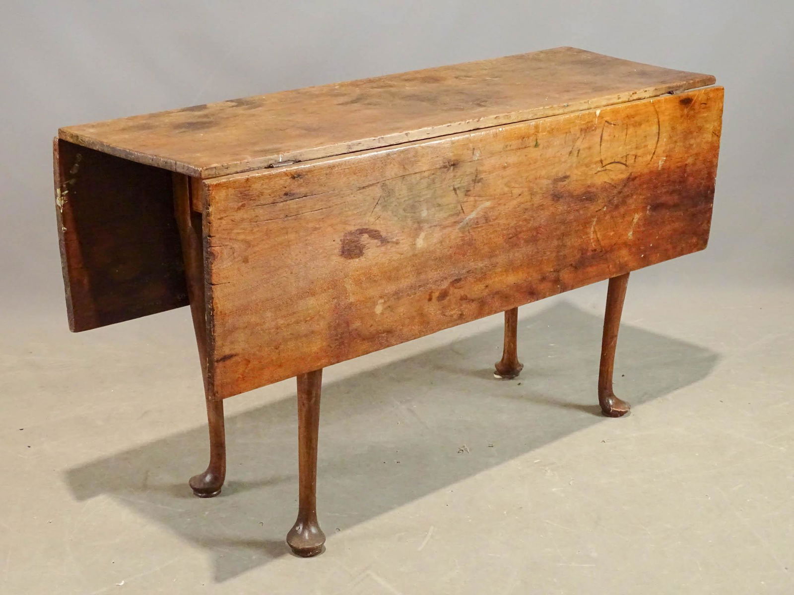 18th c. Queen Anne Dropleaf Table (1 of 4)