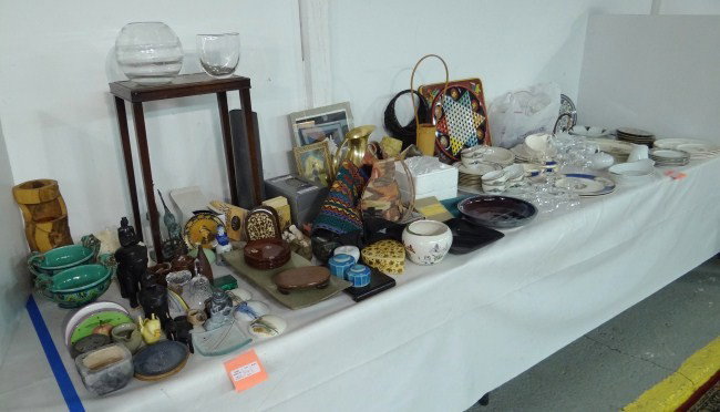 Misc. Lot: Misc. table lot including soapstone Inuit figure, china, small table etc. Over 100 pcs.