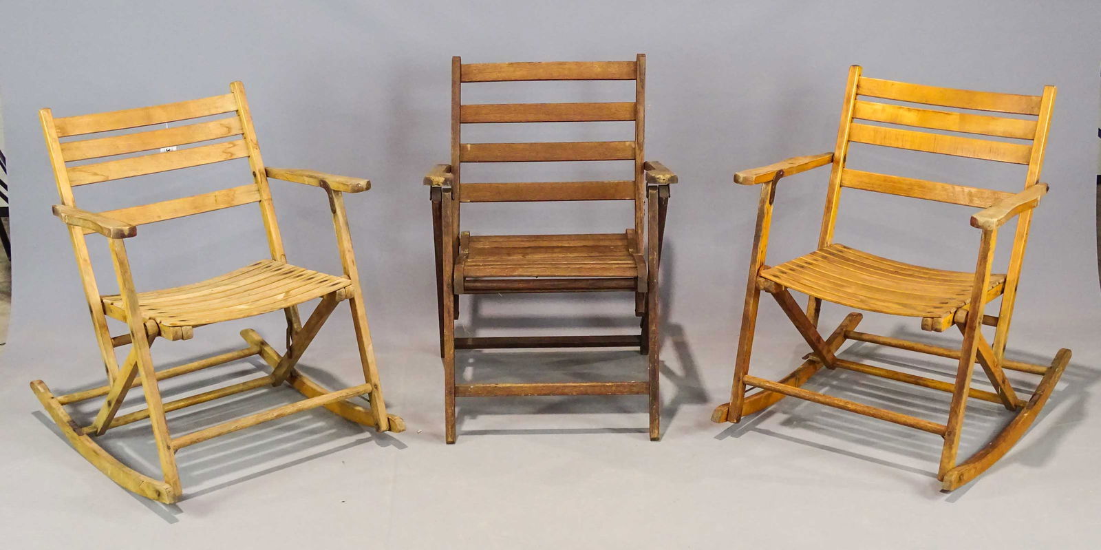 Folding Slat Chairs (1 of 10)