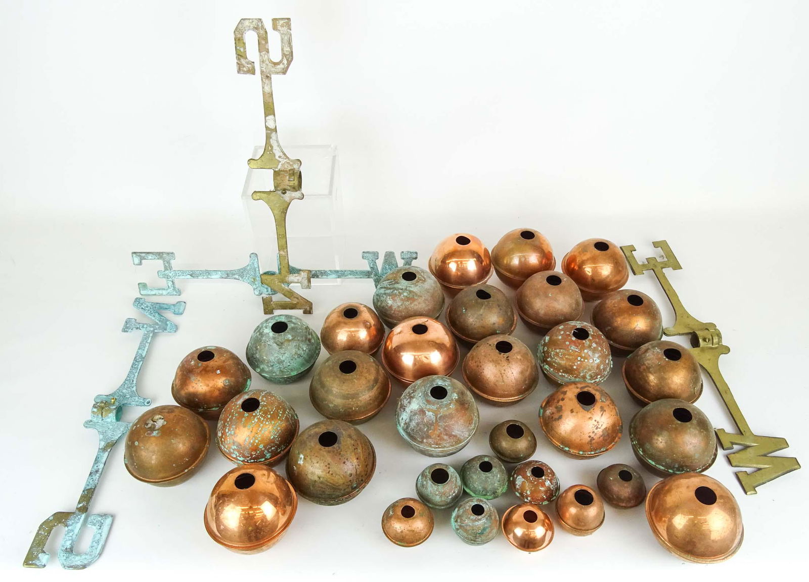 Weathervane Balls & Directionals (1 of 4)