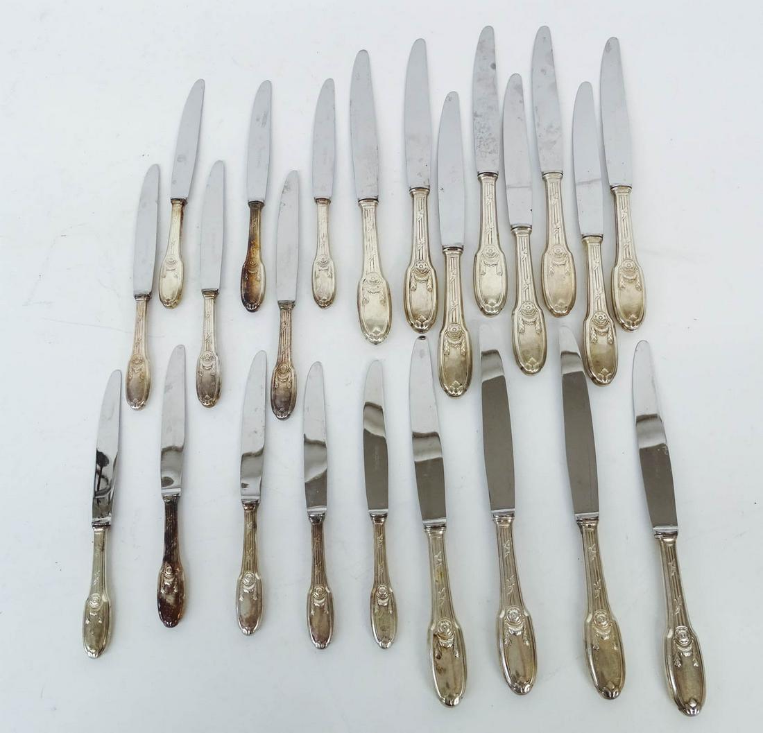 Christofle "Delafosse" Sterling: Chrisofle "Delafosse" pattern knives. (11) 8", (12) 10".