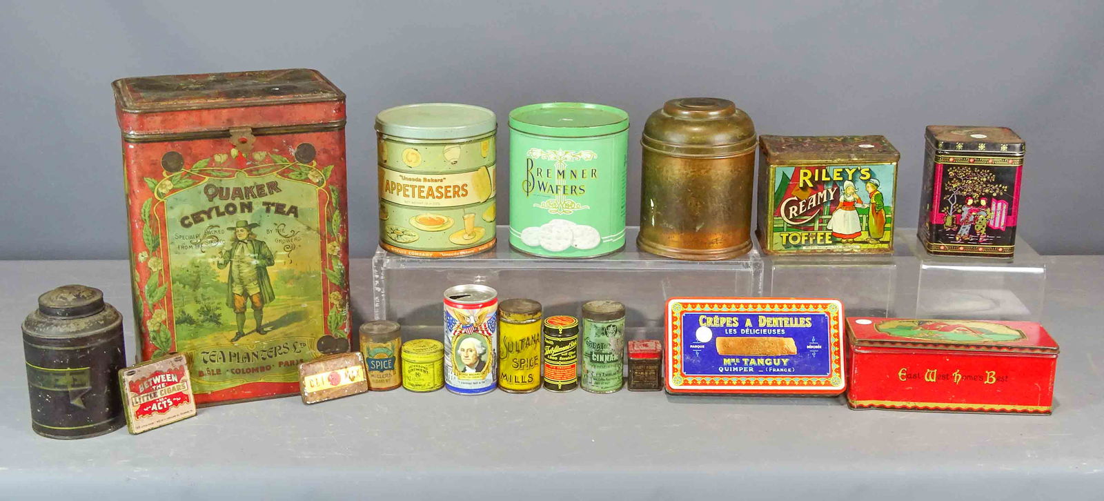 Advertising Tins (1 of 11)