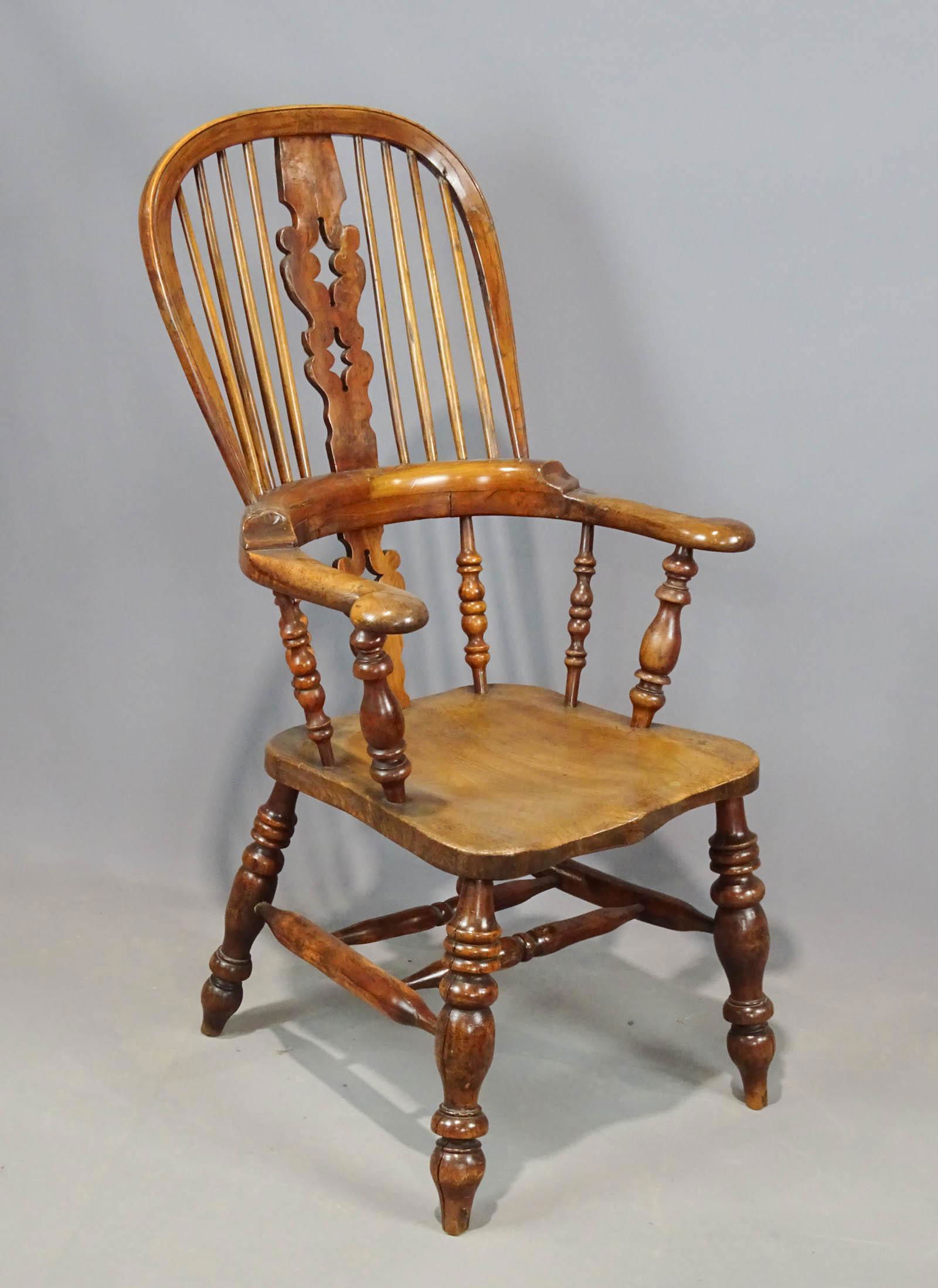 English Armchair (1 of 5)