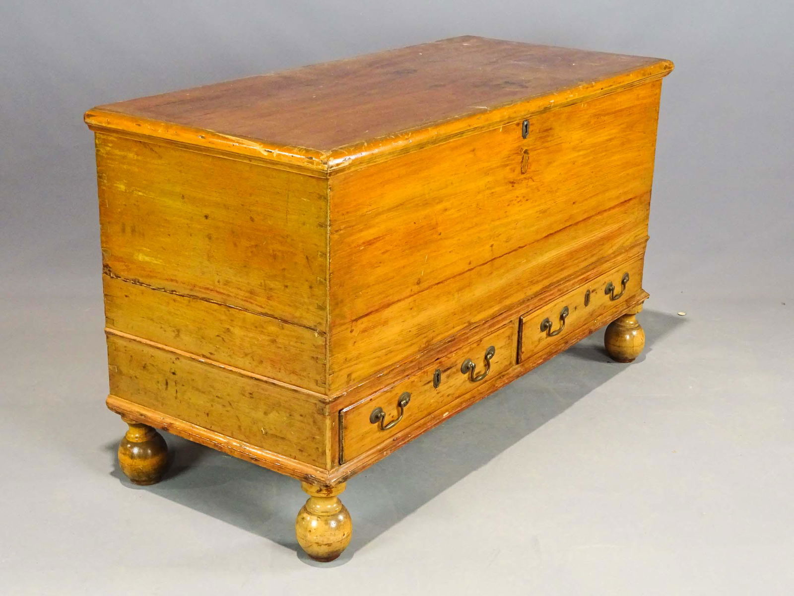 18th c. Blanket Box (1 of 10)